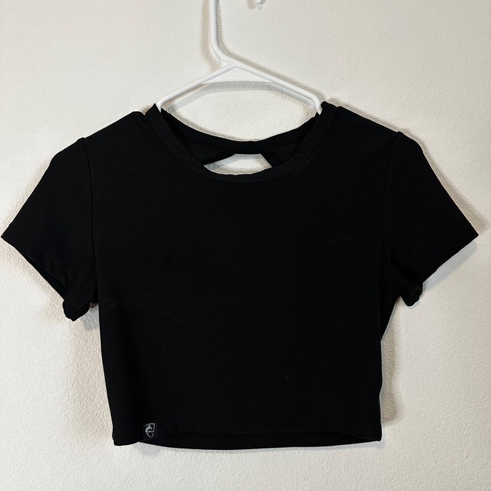 Alphalete Black Women's Open Back Crop Top